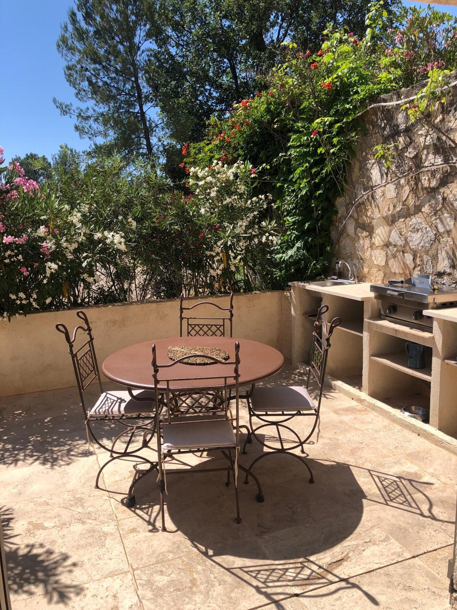 Le Cocon De Provence Apartment Fayence Exterior foto